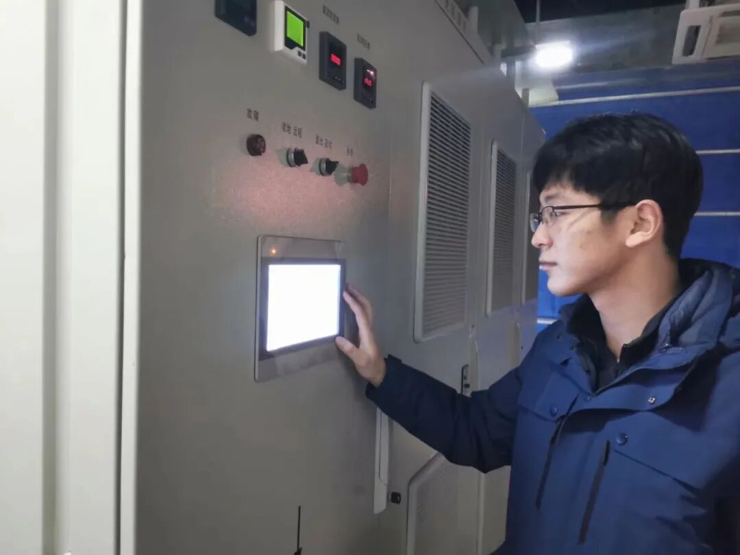 1760367890250816.jpg 4.jpg